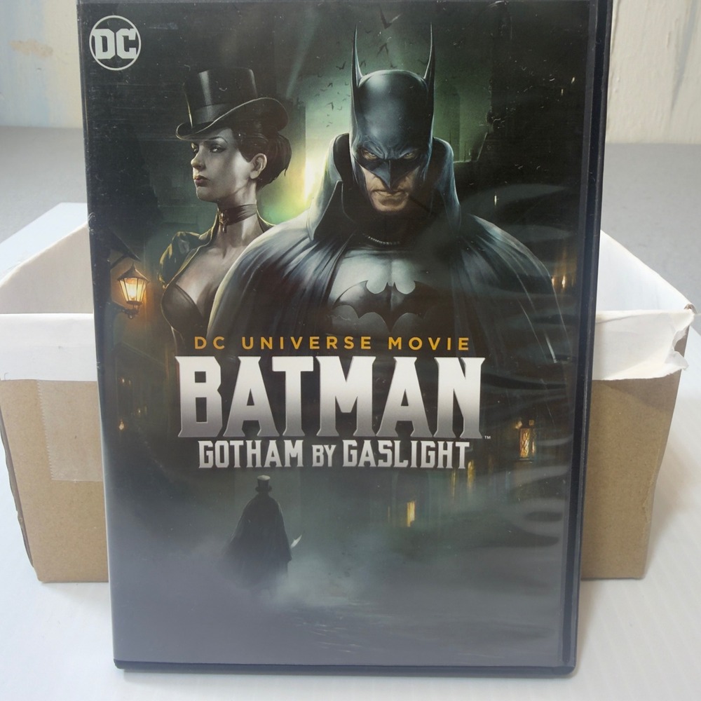 Batman Gotham Gaslight DVD DC Universe‎ Animated Movie Steampunk Jack the Ripper